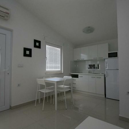 Apartmani Popovic Nin Exteriör bild