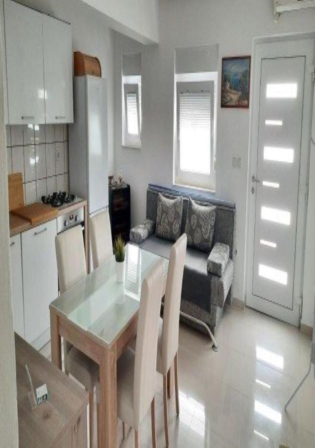 Apartmani Popovic Nin Exteriör bild