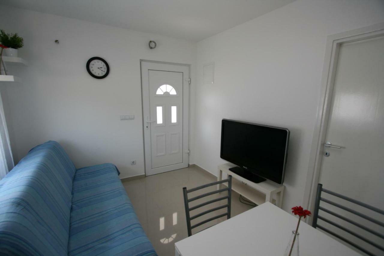 Apartmani Popovic Nin Exteriör bild