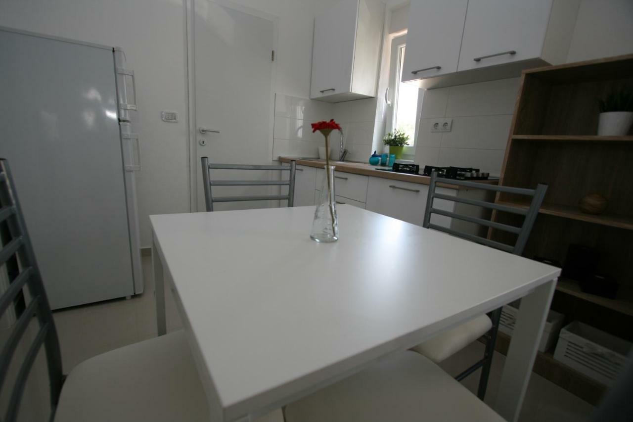Apartmani Popovic Nin Exteriör bild