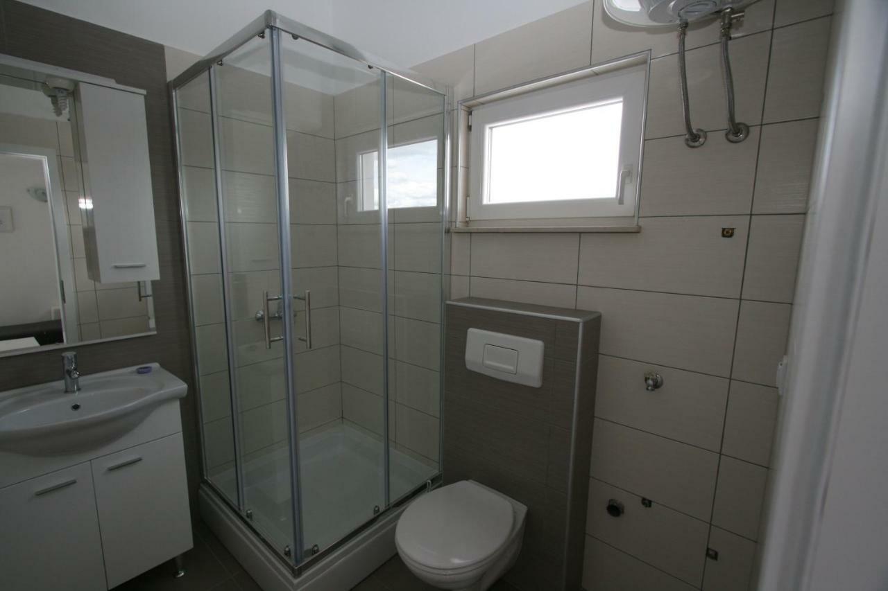 Apartmani Popovic Nin Exteriör bild